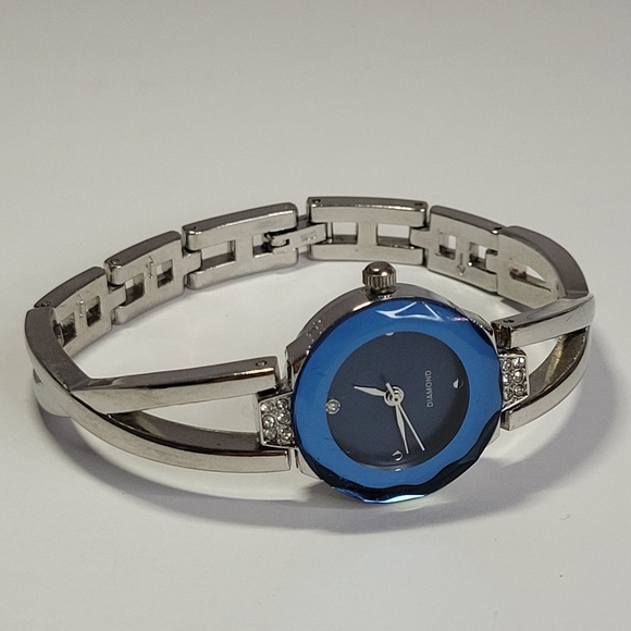 Silver and Blue Diamond Watch - Picture 6 of 7